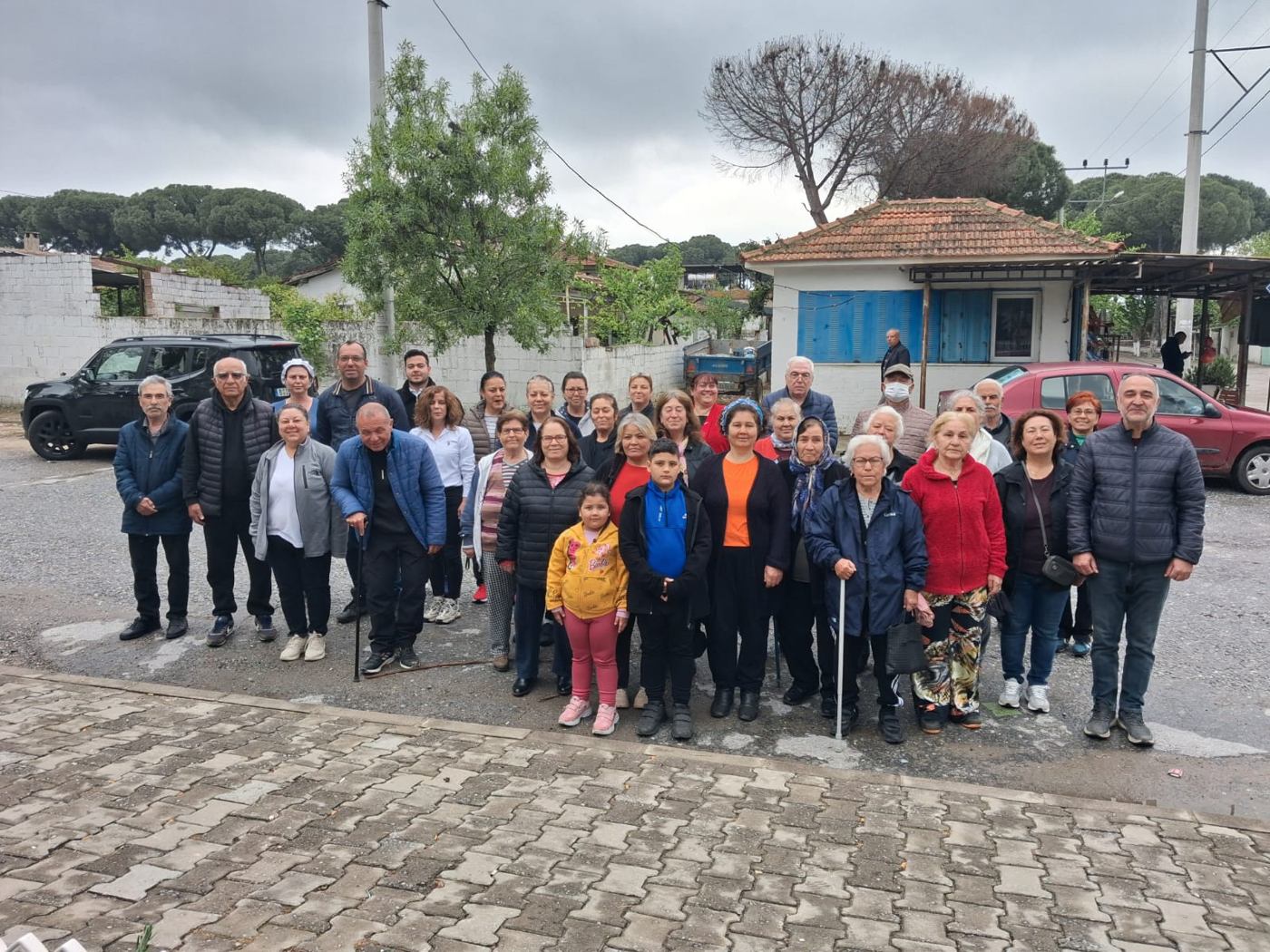 23 NİSAN ULUSAL EGEMENLİK VE ÇOCUK BAYRAMI, BAZI ŞUBELERİMİZDE ETKİNLİKLER YAPILARAK KUTLANDI - Fotoğraf 2