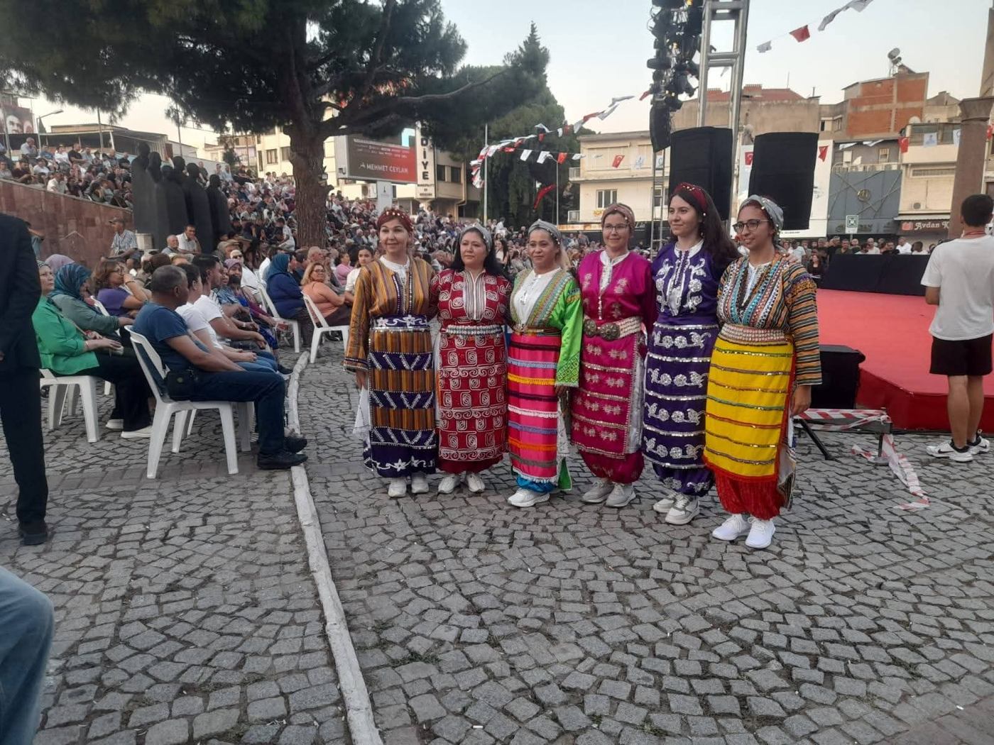 29 HAZİRAN-05 TEMMUZ 2026 TARİHLERİ ARASINDA, 90. ULUSLARARASI BERGAMA KERMESİNİN HER AŞAMASINDA BERGAMA ŞUBEMİZ, TAHTACI KÜLTÜRÜNÜN TANITILMASINA BÜYÜK KATKI SAĞLAMIŞTIR - Fotoğraf 5